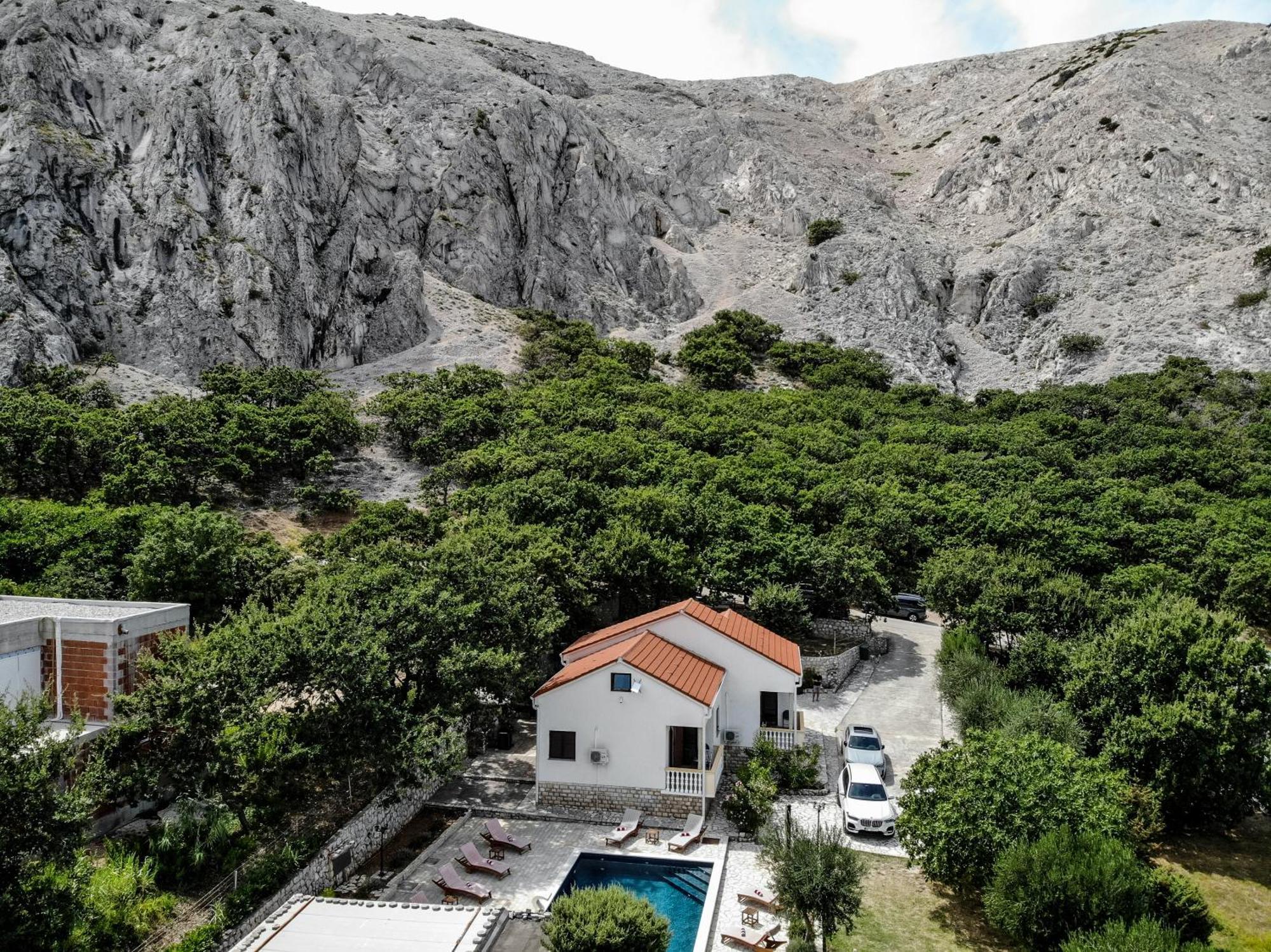 Villa Pag Dubrava Relax With Pool Bosana Exteriör bild